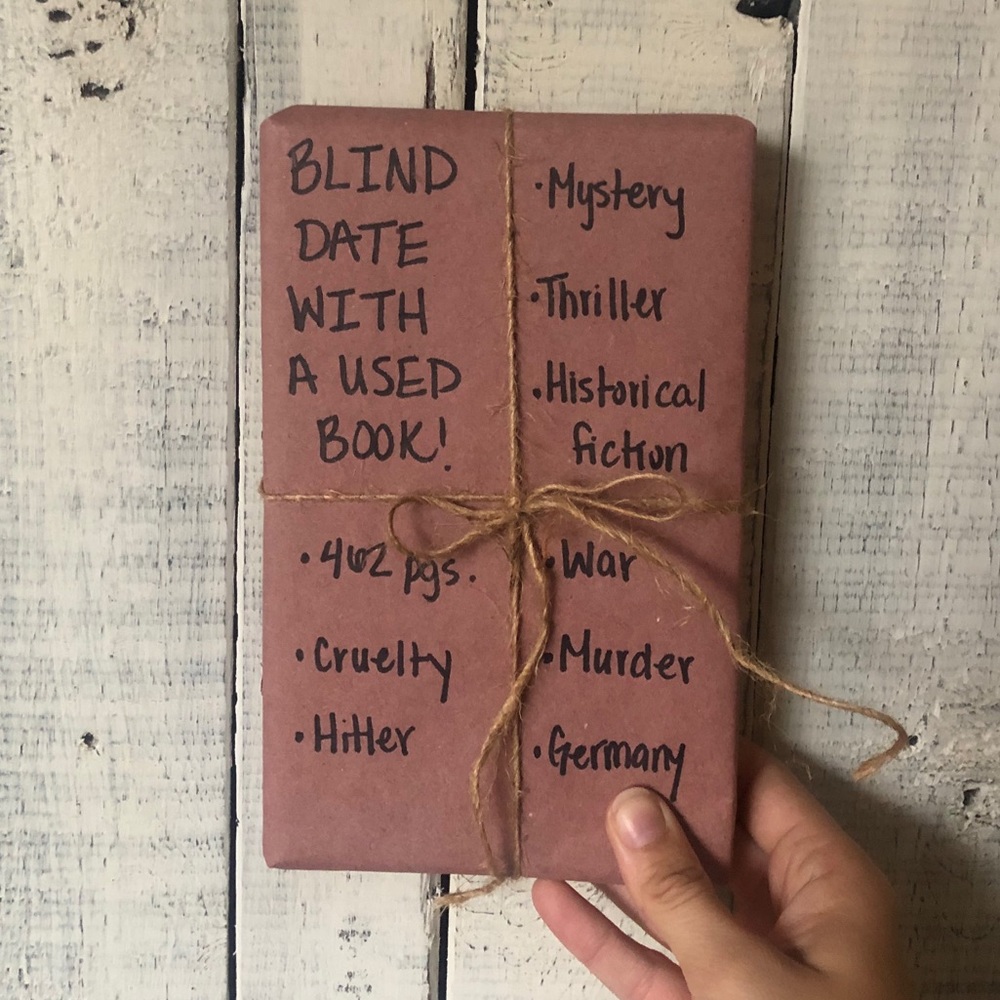 (3/$15) ⭐️ Blind Date With a Used Book!